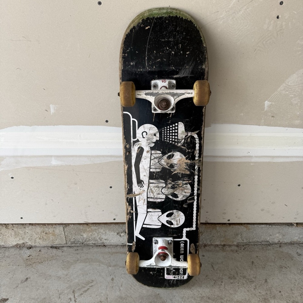 Vintage 1996 ALIEN WORKSHOP Abduction Skateboard Deck 90s Tensor Trucks